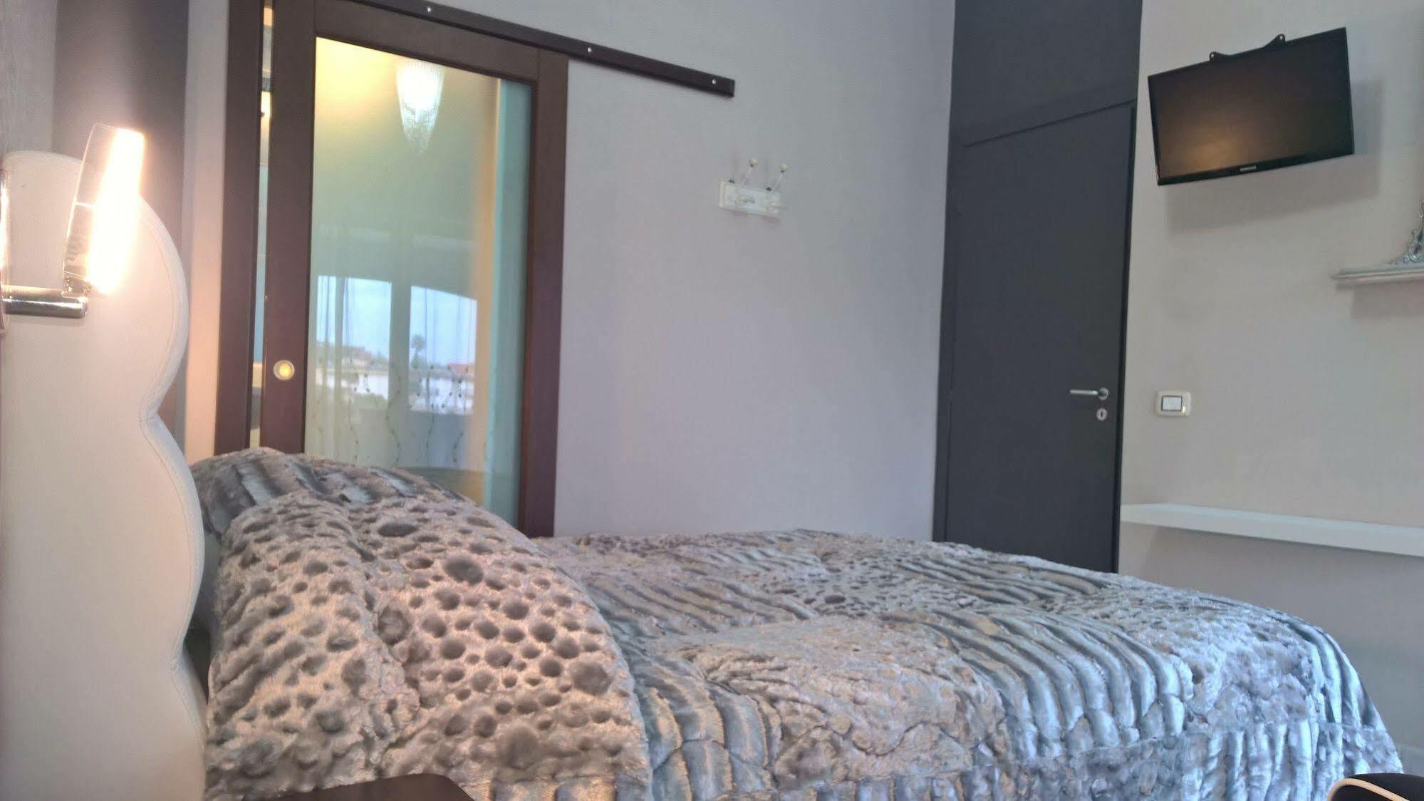 Pompei Boutique Inn ภายนอก รูปภาพ
